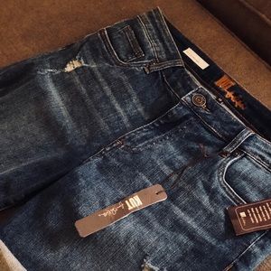 Kut from the Kloth Katy Boyfriend Short Size 10